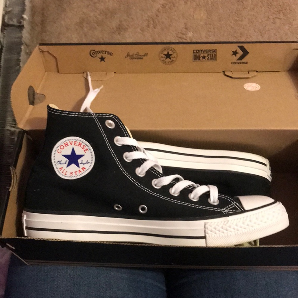 Black converse high tops